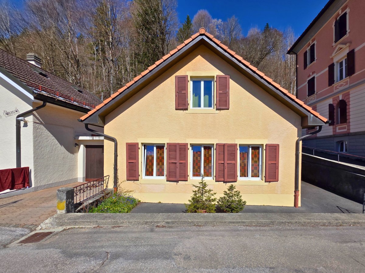 Maison individuelle à Le Locle en vente chez Apache Immobilier