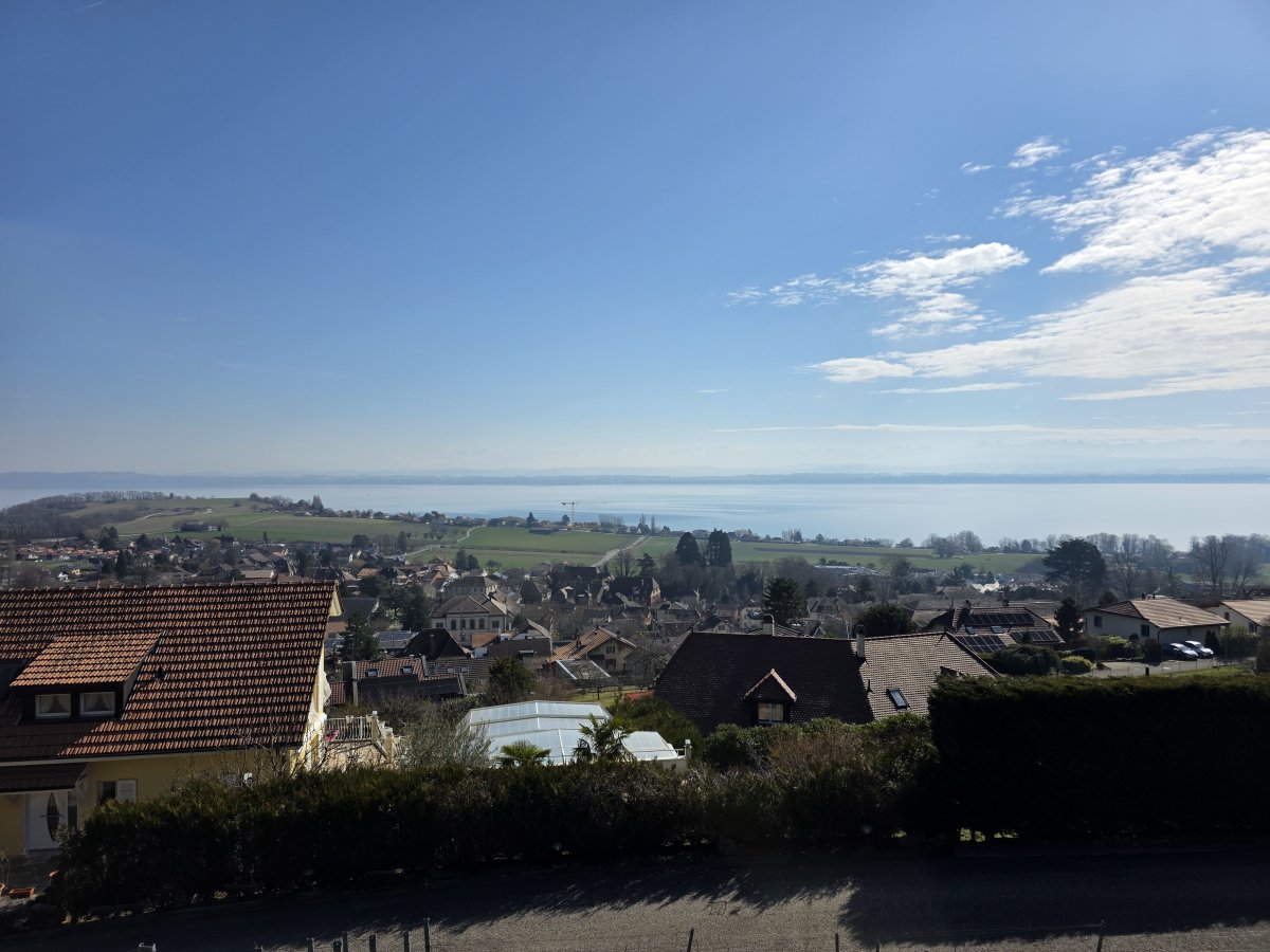 Photo du canton de Neuchâtel Photo dans le canton de Neuchâtel avec mise en avant locale – Apache Immobilier, expertise 100% locale