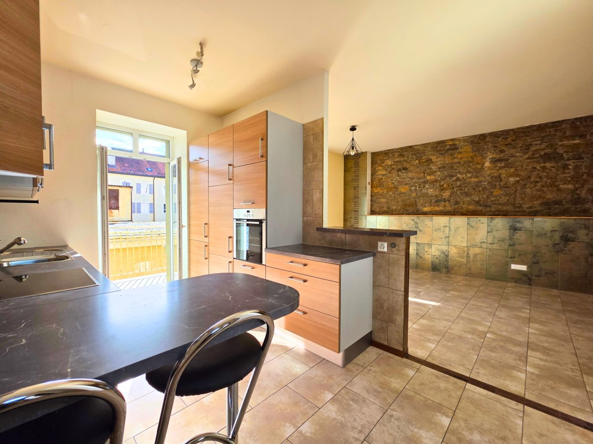 2 appartements de 3.5 pièces ou 5.5 pièces avec grand balcon à La Chaux-de-Fonds en vente chez Apache Immobilier
